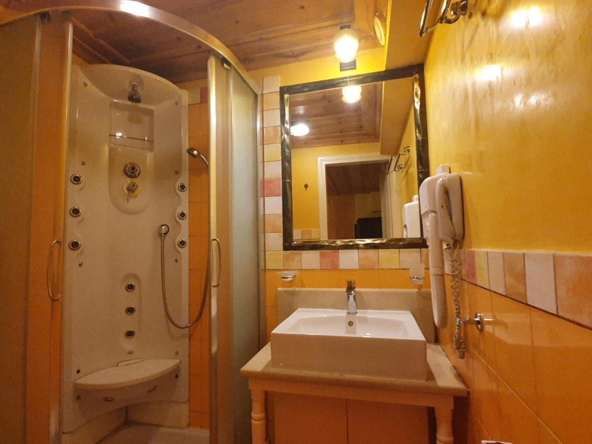 נאפפליו Kallisti Luxury Rooms מראה חיצוני תמונה
