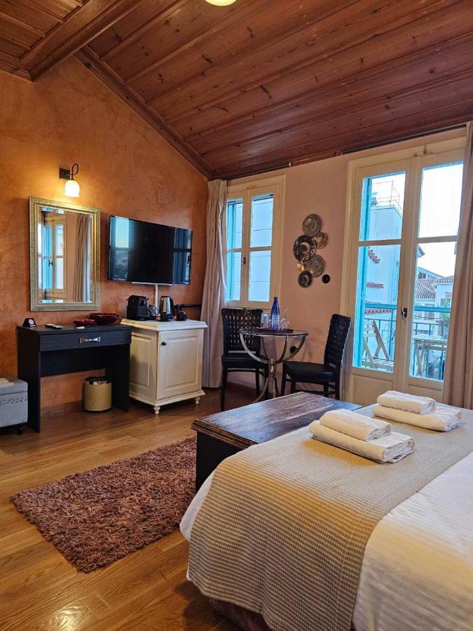 נאפפליו Kallisti Luxury Rooms מראה חיצוני תמונה