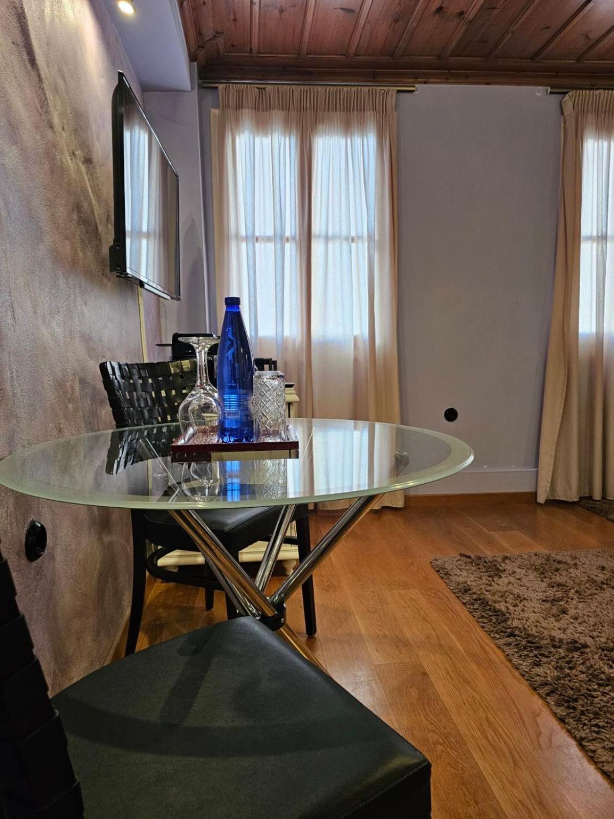 נאפפליו Kallisti Luxury Rooms מראה חיצוני תמונה